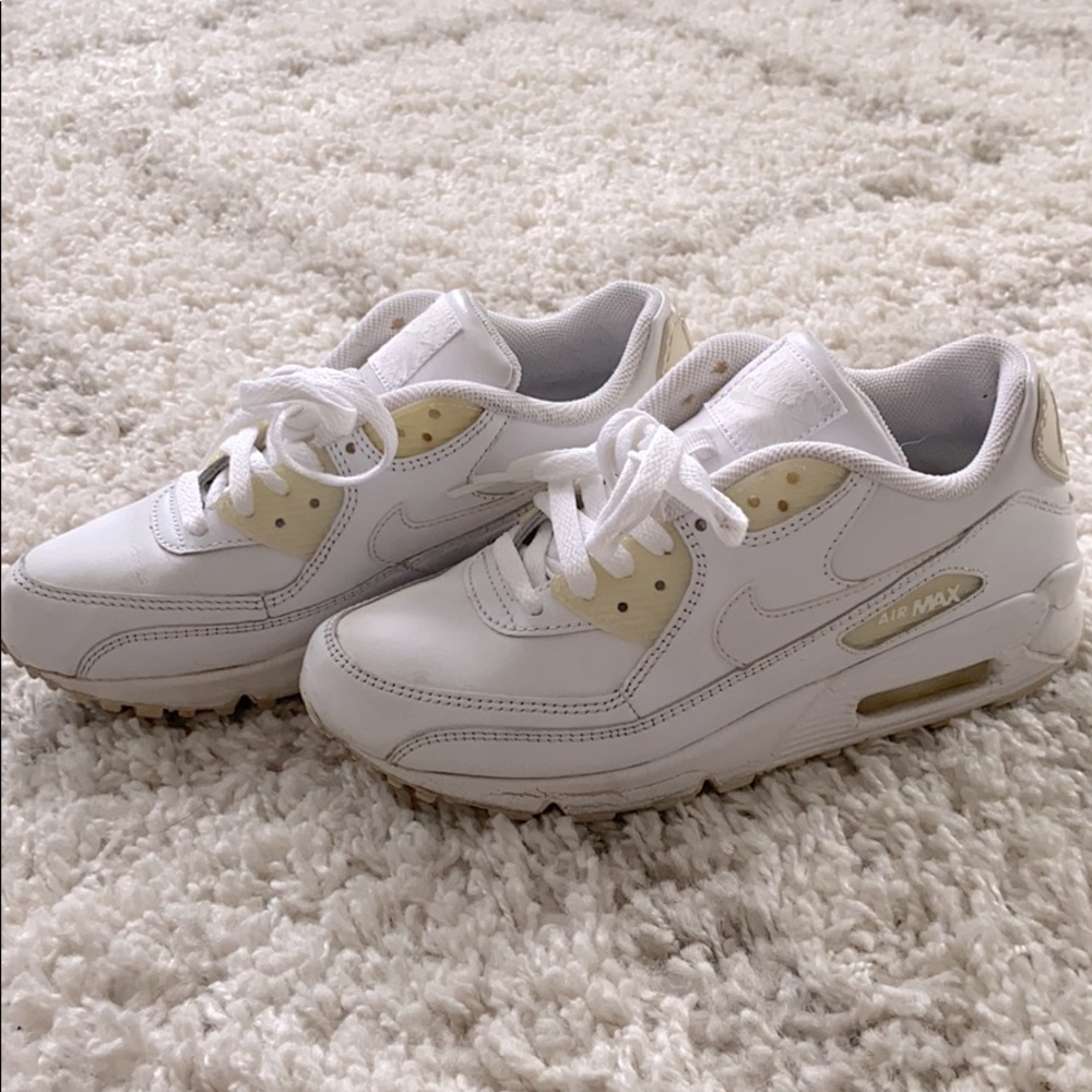 NIKE AirMax sneakers